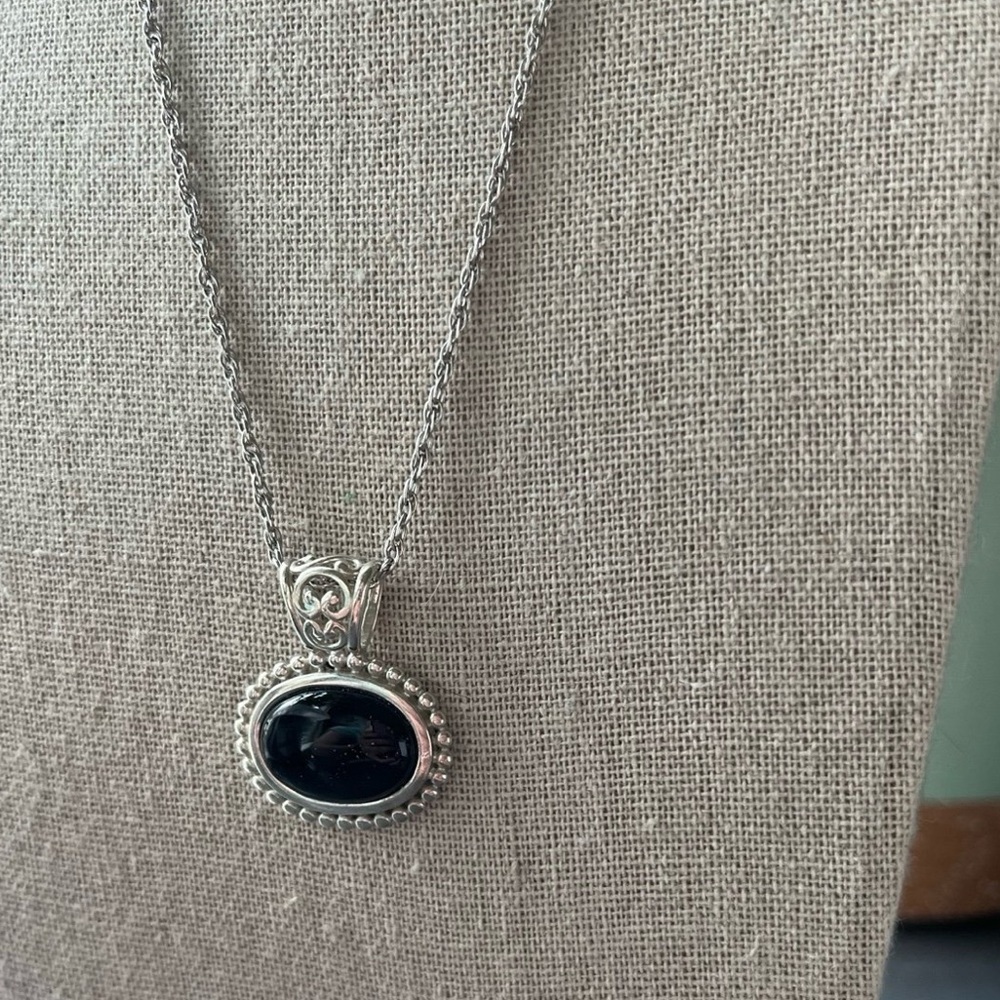 N158 Sterling silver chain sterling onyx oval pendant by Nevada Silversmith 18" - Picture 5 of 9
